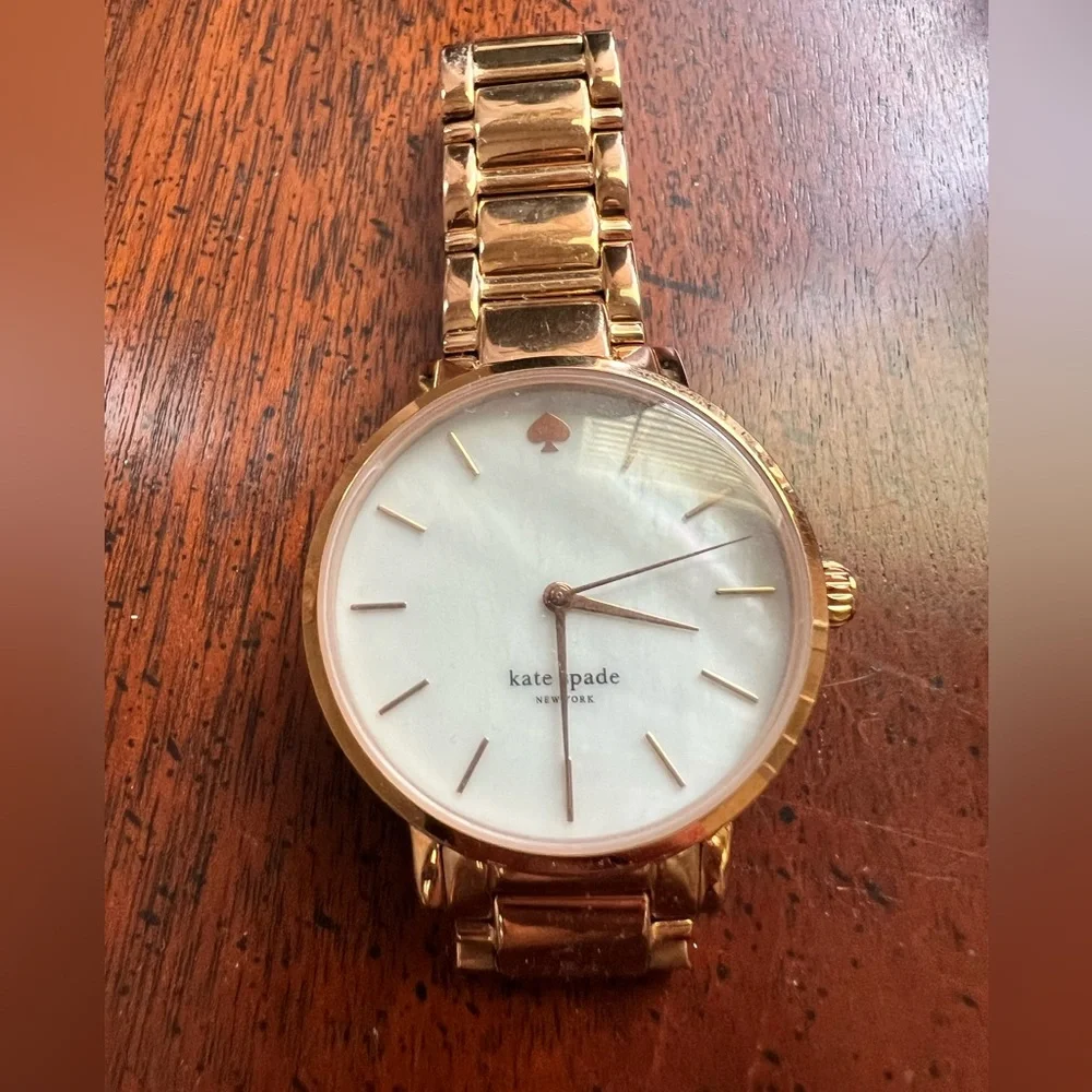 Kate spade analog watch
